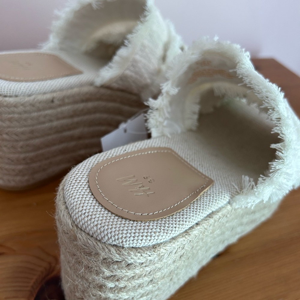 H&M Sandals - Picture 3 of 13